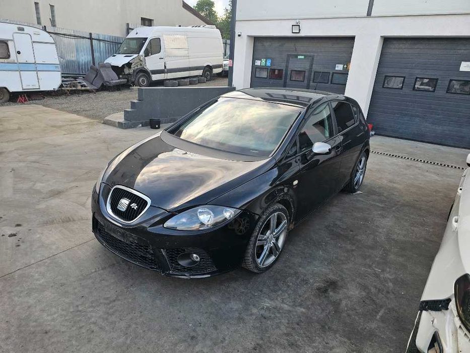 Dezmembrez Seat Leon 1P FR 2.0 Tdi cod BMN 170CP an 2008