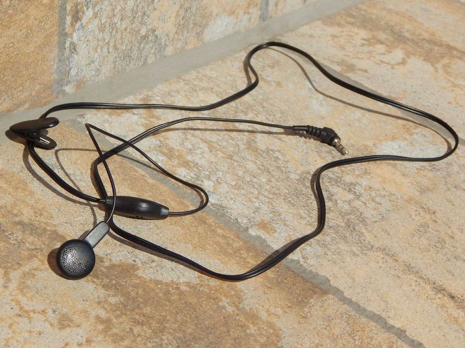 Casca cu fir si microfon universala 3.5 mm socket