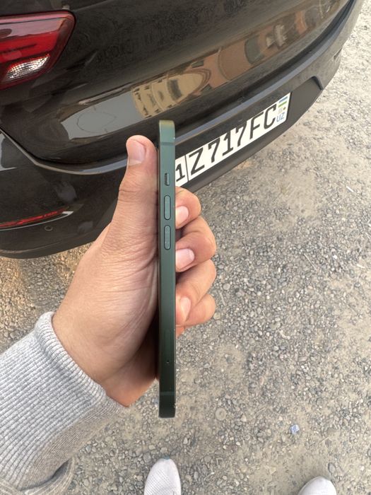 Iphone 13 karobka yoq