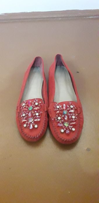 Женская обувь  в хорошем состоянии