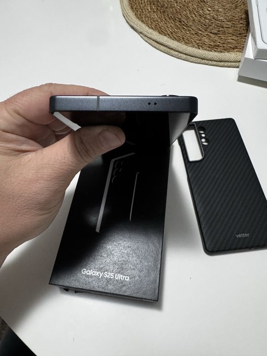 Vand samsung s25 ultra jet black 512 gb !!!