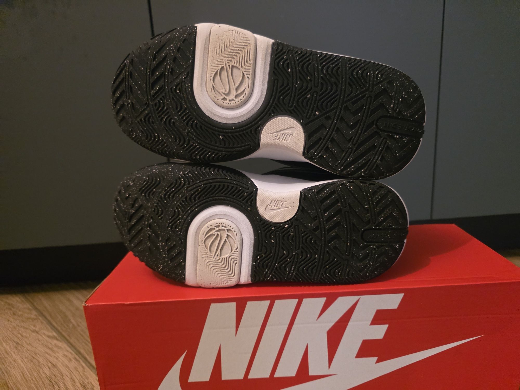 Детски маратонки NIKE