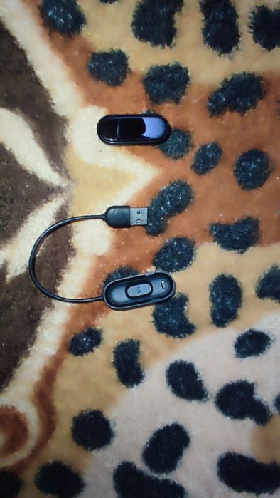 Срочно! Продам 2 Часов Детские Смарт и Мибенд 4