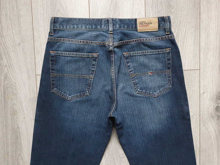 Blugi TOMMY HILFIGER "Manhattan" Bootcut - Marime W32 L32 (Talie 84 cm