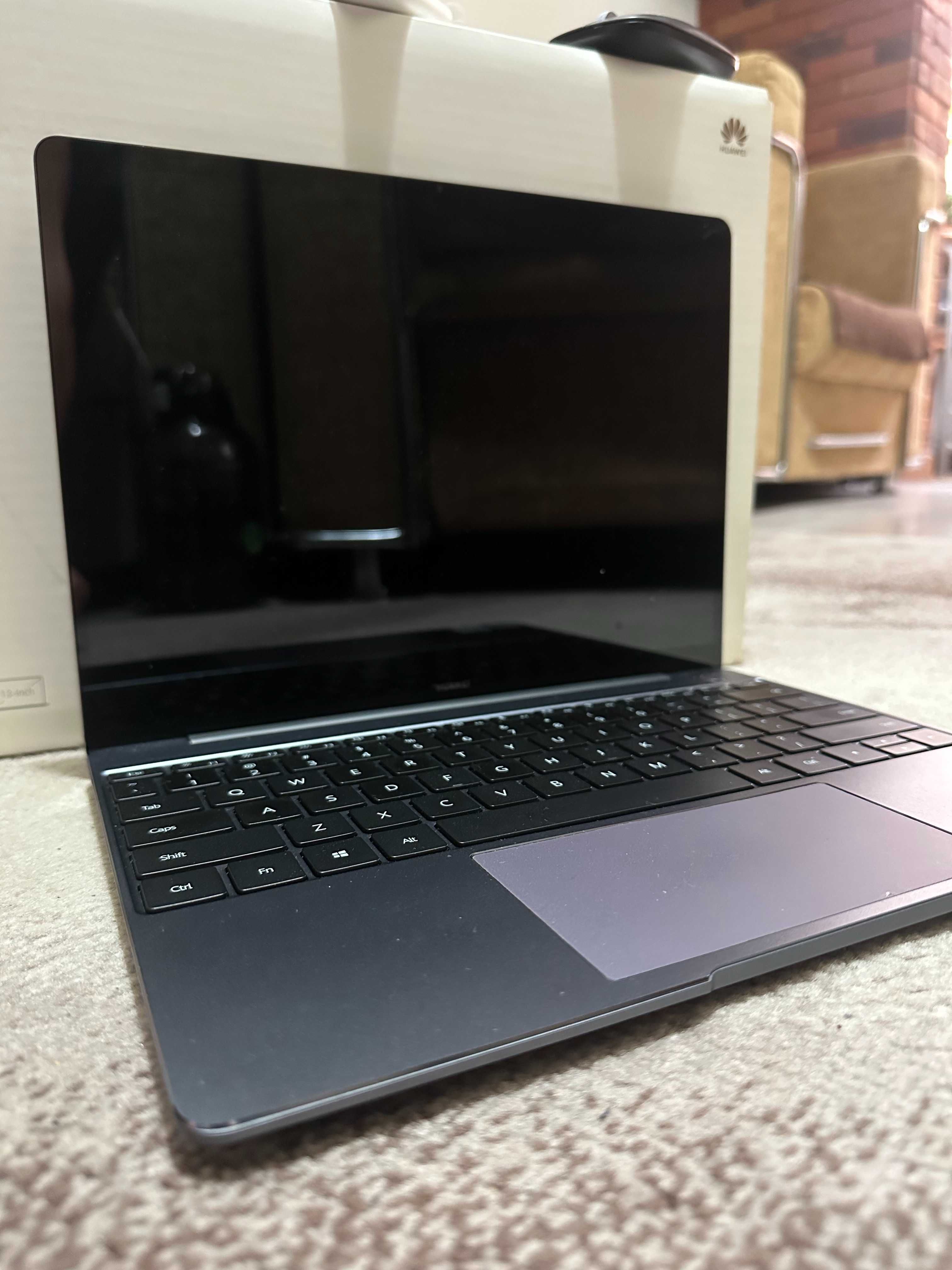 Leptop Matebook Huawei