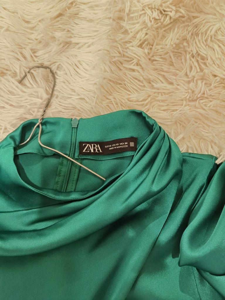 Rochie verde scurta, zara, mărimea xs
