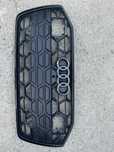 Grila radiator Audi A6 C8 4k0853651 T