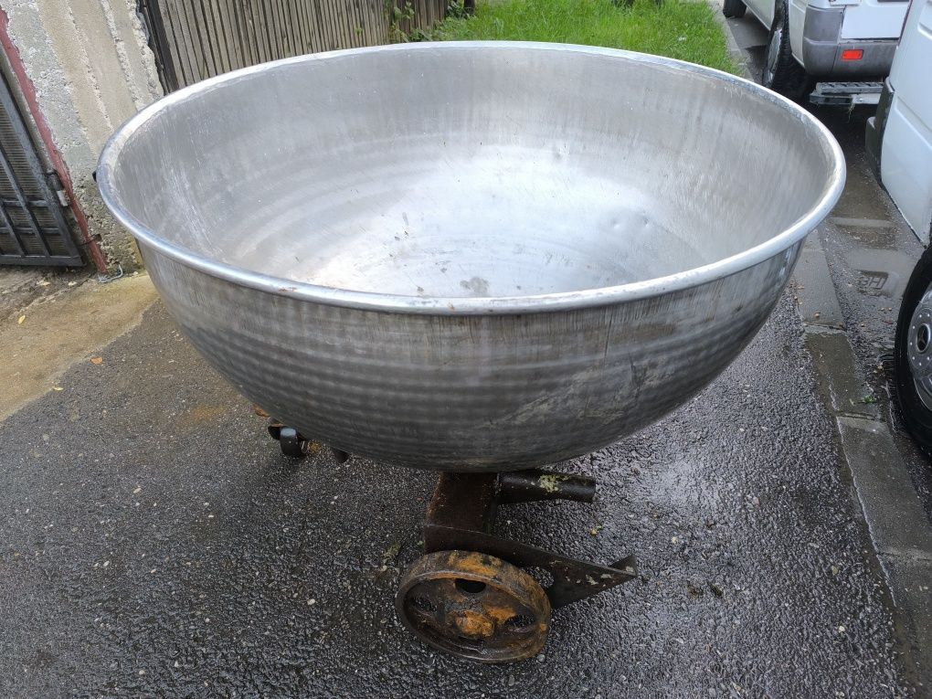 Vind cuvă inox de malaxor industrial +- 400 litri