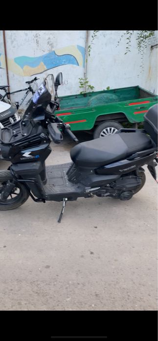 Продам скутер Танк