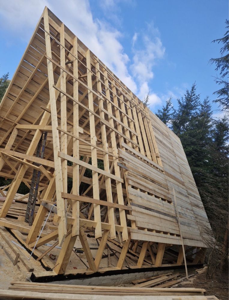 Cabane tip A frame, Pe structura din lemn la cheie,Acept varinate auto