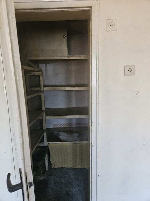 Продава се Двустаен апартамент в Плевен, 9-ти квартал - 65 кв.м за 1739 €/кв.м - Снимка #8