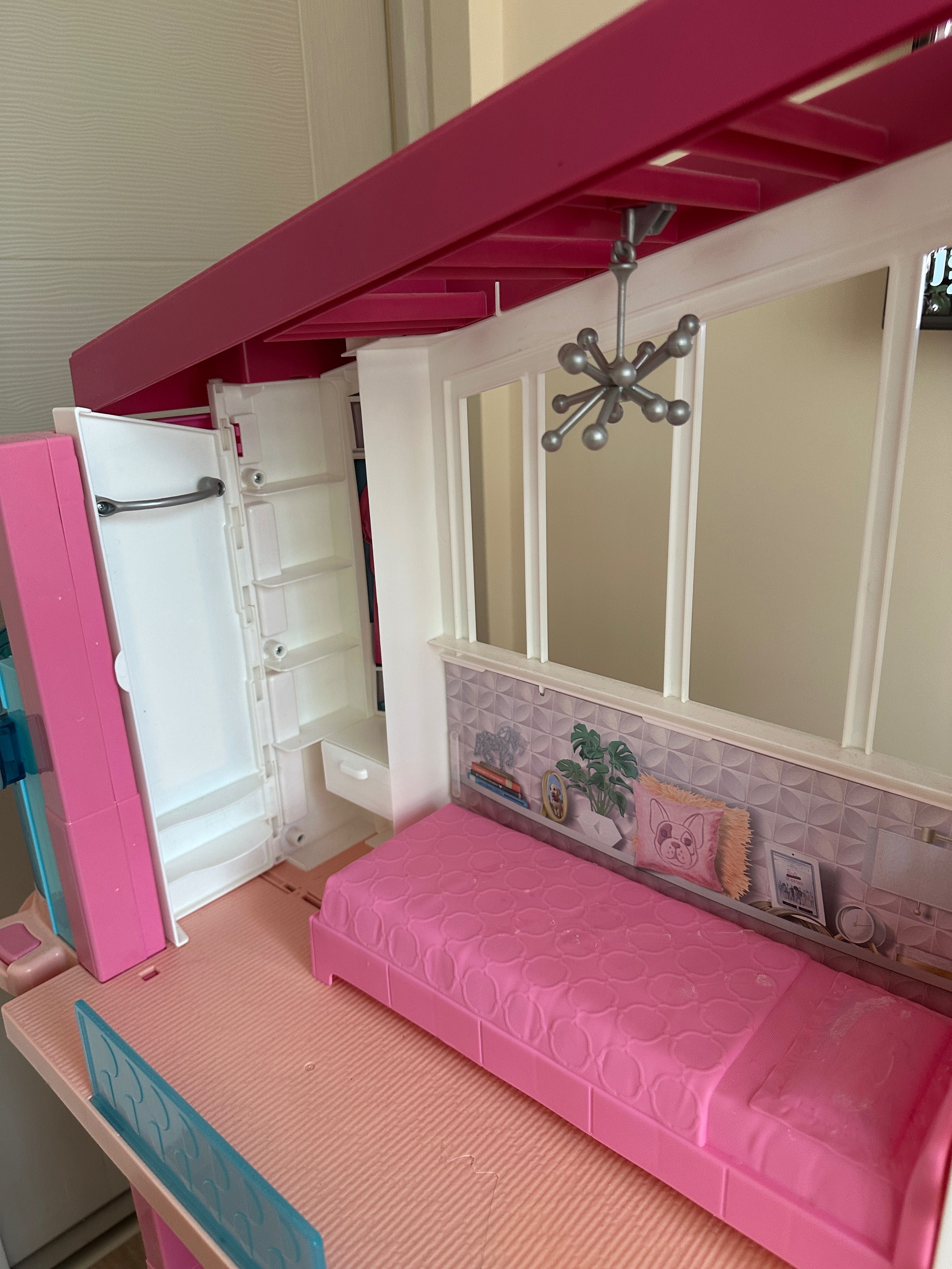 BARBIE ESTATE HOUSES Къщата на мечтите. С подарък кола