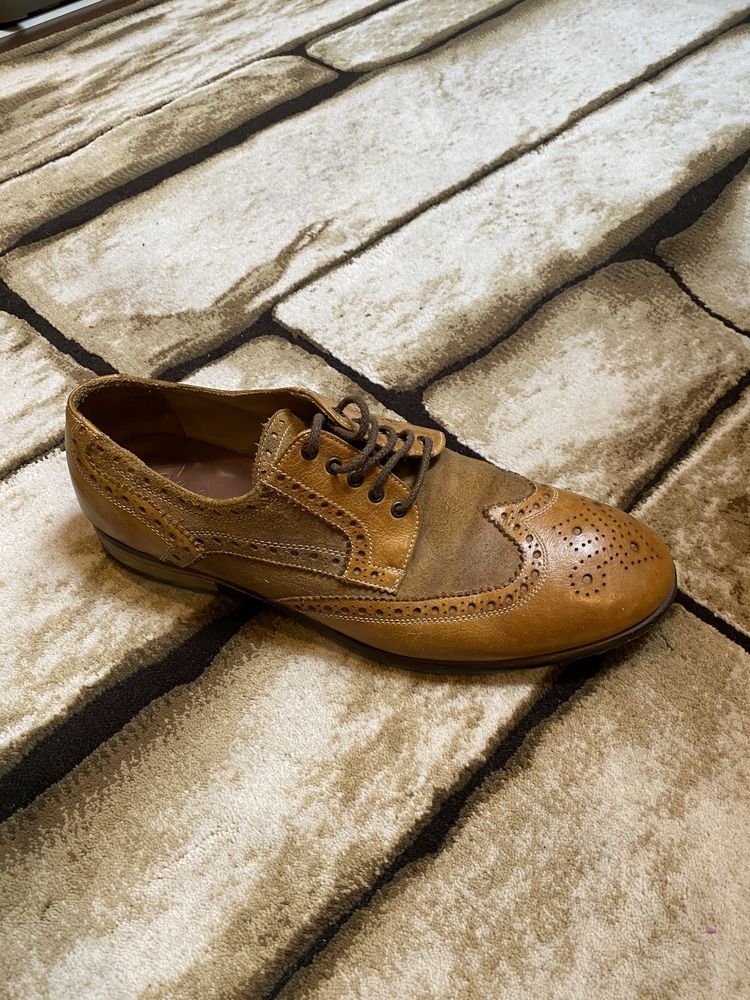 Pantofi piele