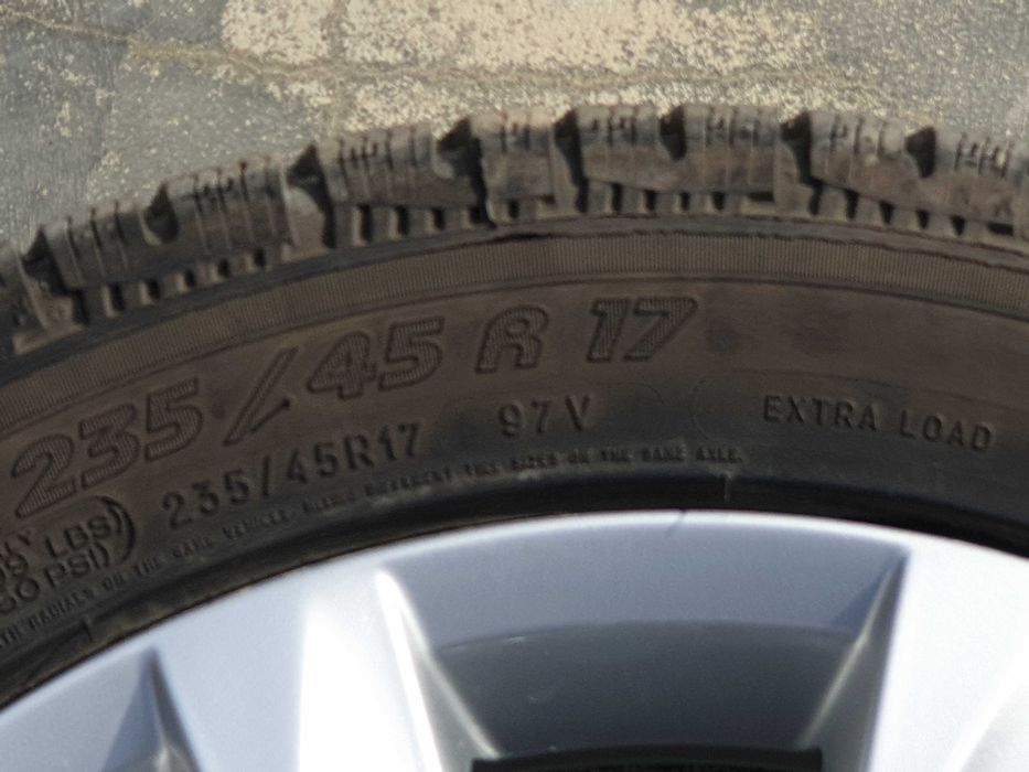 4 броя зимни гуми MICHELIN PILOT ALPIN  235/45 R17 97V.