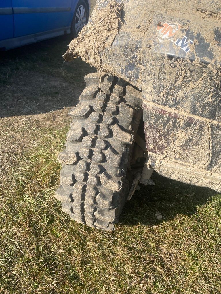 Vând urgent!! Cauciucuri offroad