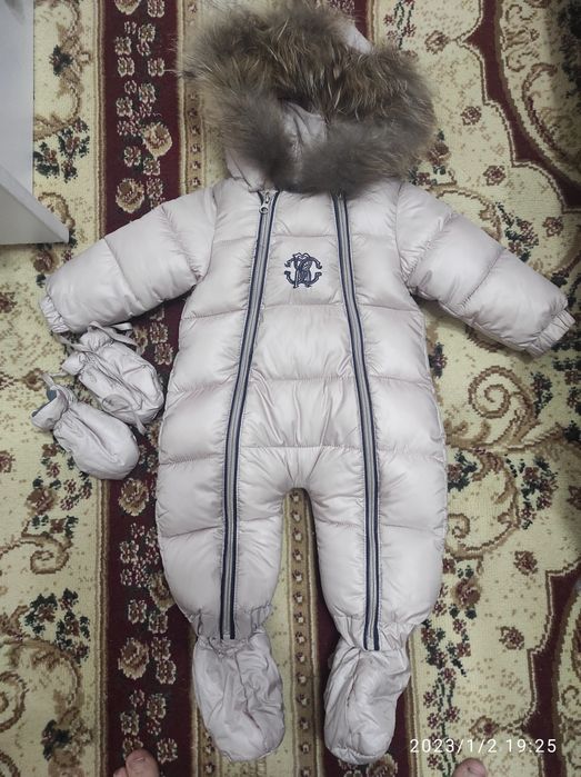 Продам комбинезон детский