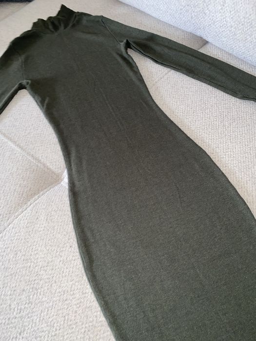 НОВО Маркови Зимни Рокли