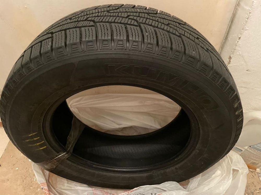 Продам шины 3шт в отличном состояний Kumho