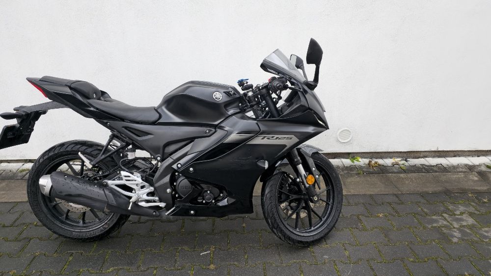 Yamaha Yzf r125 2025 negru