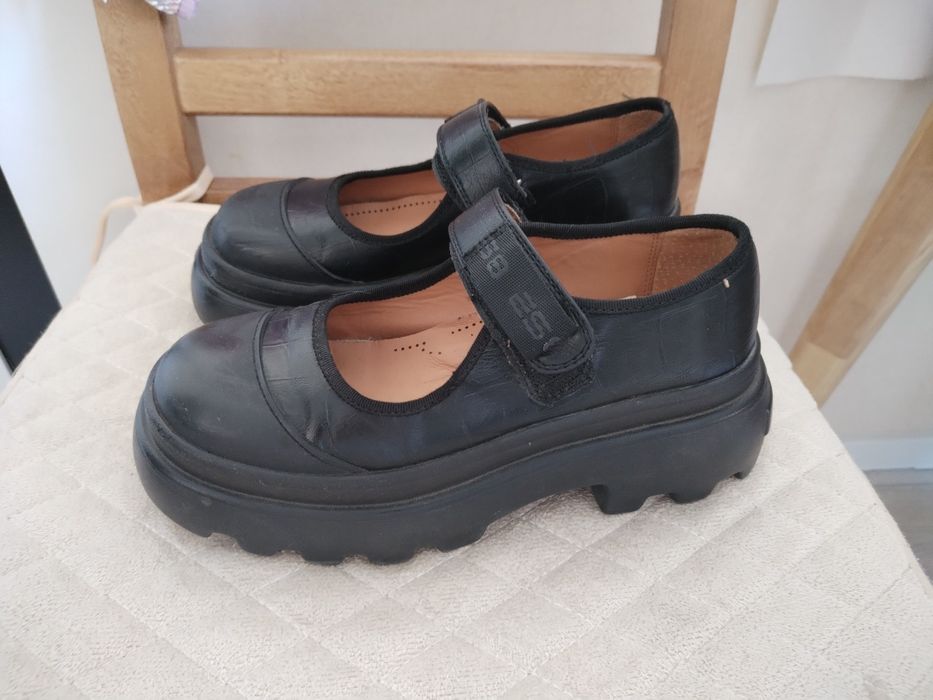 Туфли школьные 35р