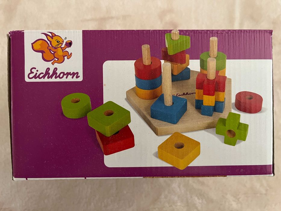 Дървена низанка сортер с формички Eichhorn 2087