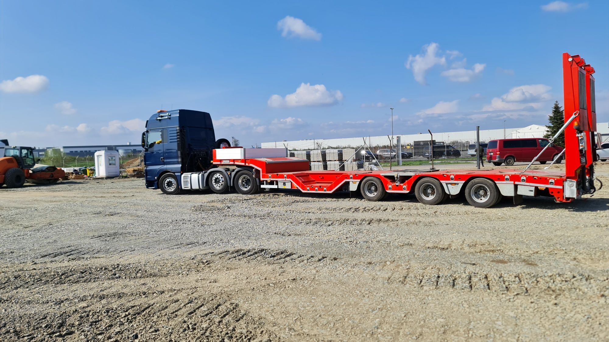 Transport utilaje,marfa trailer agabaritic