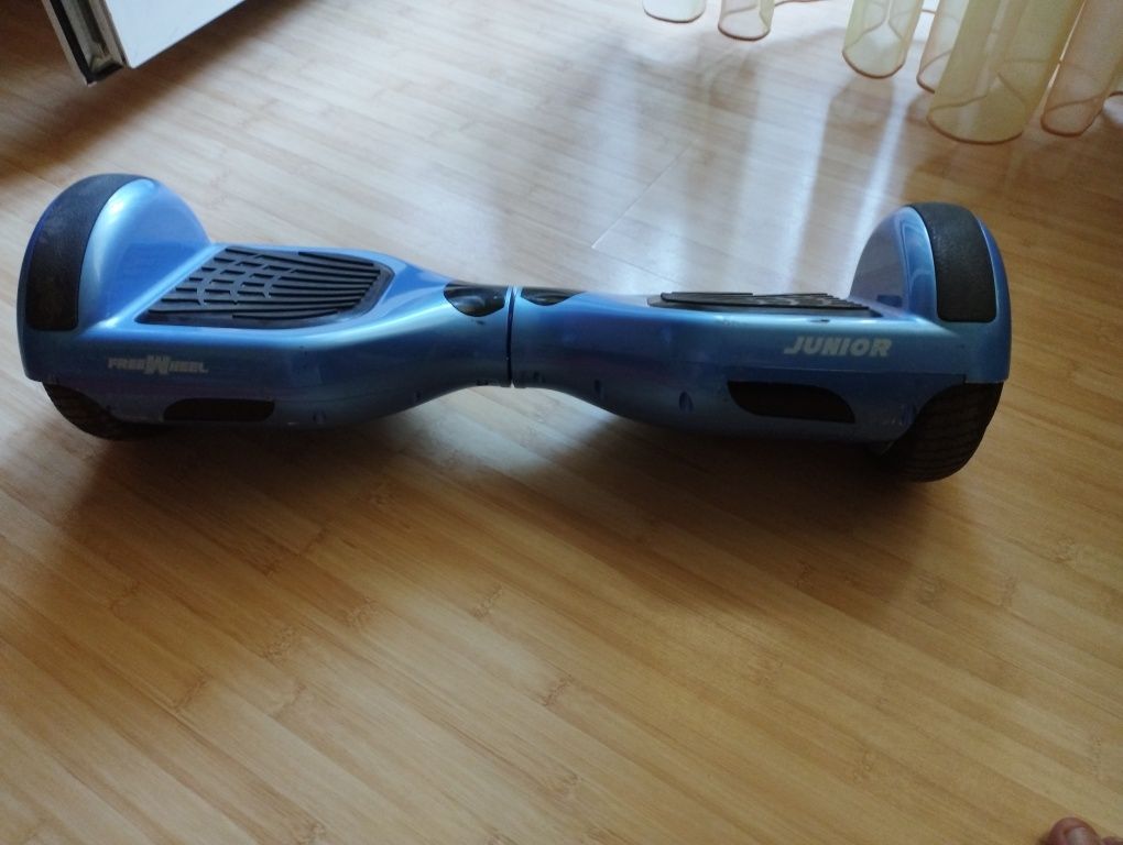 Vând Hoverboard FreeWheel Junior