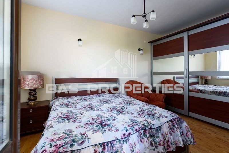 2-стаен в София-Бъкстон площ 64