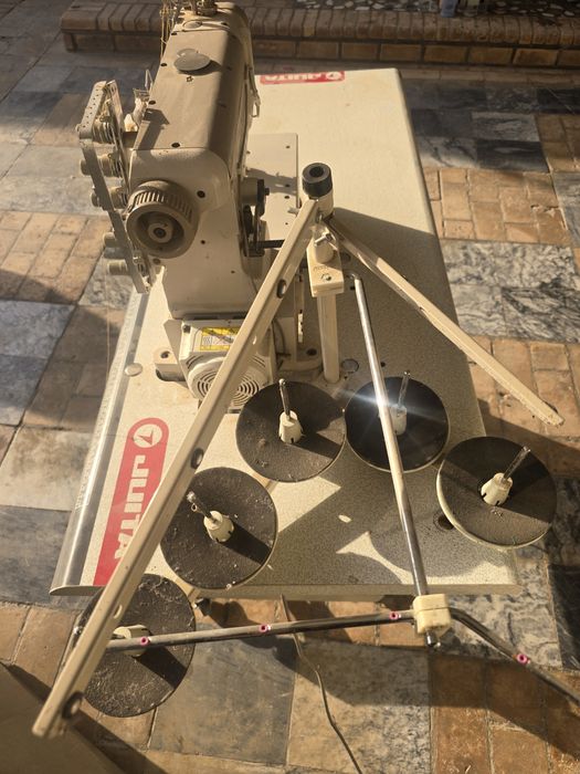 Tikuv mashina sotiladi