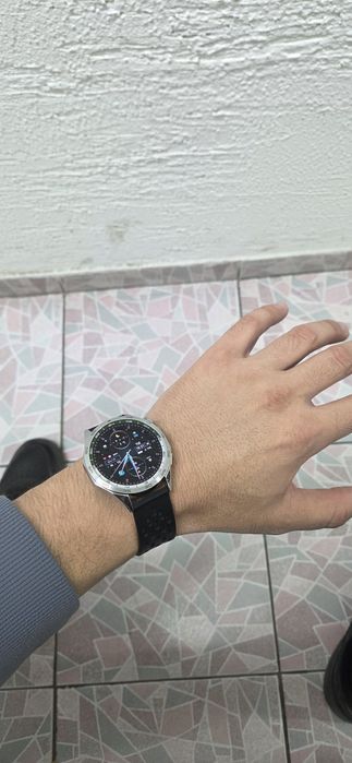 Продам смартчасы Huawei Watch GT4