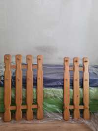 Дървени закачалки за стена