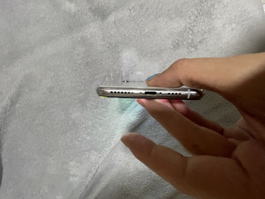 Iphone XS max dosplay cu probleme