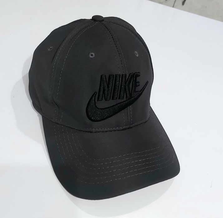 Шапка с козирка Nike ,unisex , 58-62см