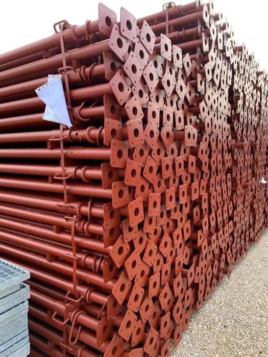 Popi metalici noi 2 m inchisi 3,6 deschisi