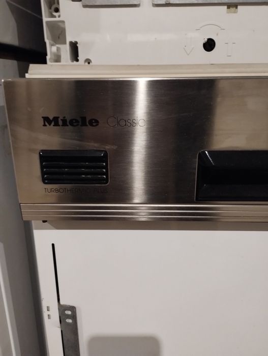 Съдомиялна MIELE 45 см.Инокс