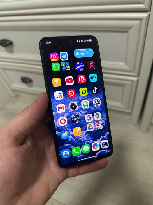 POCO X6 PRO 5G 12/512 GB в хорошем состояние обмен, на 12 iphone ,12pr