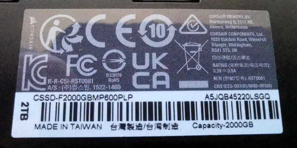 NVME SSD Corsair M.2 MP600 PRO LPX Gen4 2TB with Heatsink for PS5