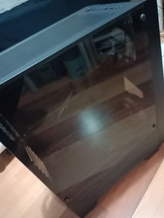 Carcasă PC MSI – Midi Tower cu geam lateral, 2 ventilatoare