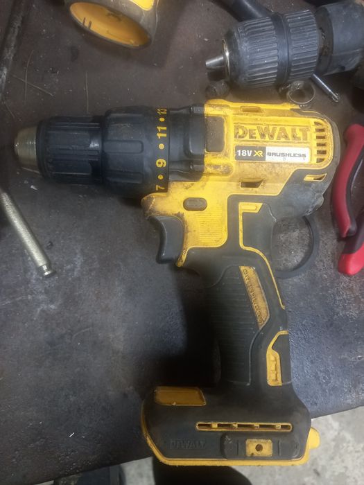 Винтоверт dewalt