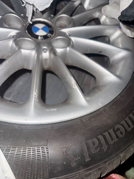 Cauciucuri de iarnă Continental cu tot cu jante pentru bmw