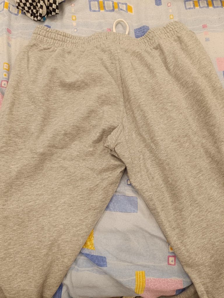 Pantaloni gri H&M