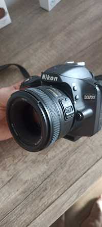 Nikon D3200 cu obiective 18-55 si 50mm extra