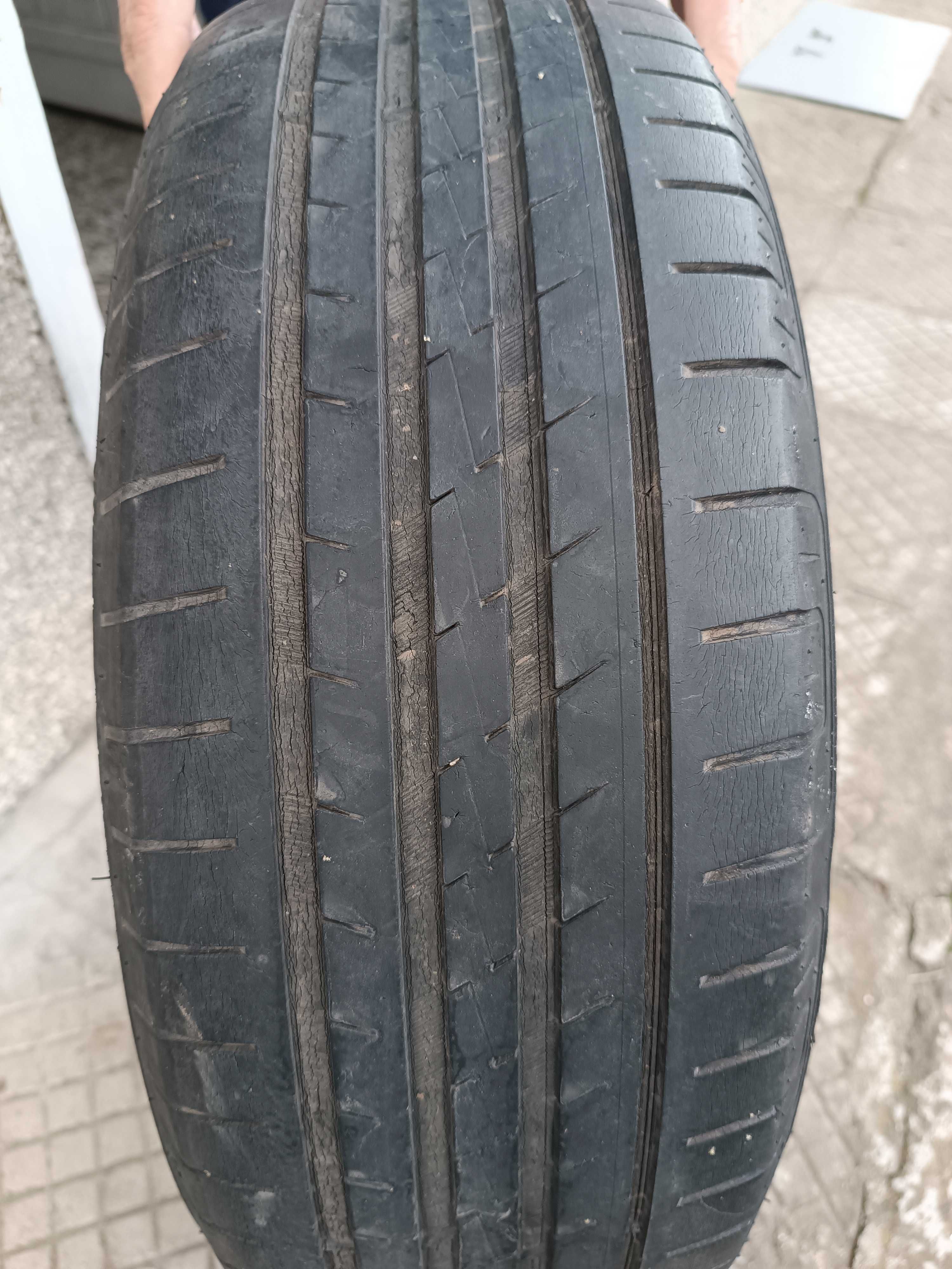 Летни гуми 185/60 R 15 84 H