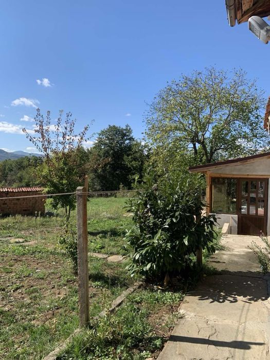 Продава се Къща в с. Голяма Желязна, Област Ловеч - 250 кв.м за 580 €/кв.м - Снимка #17