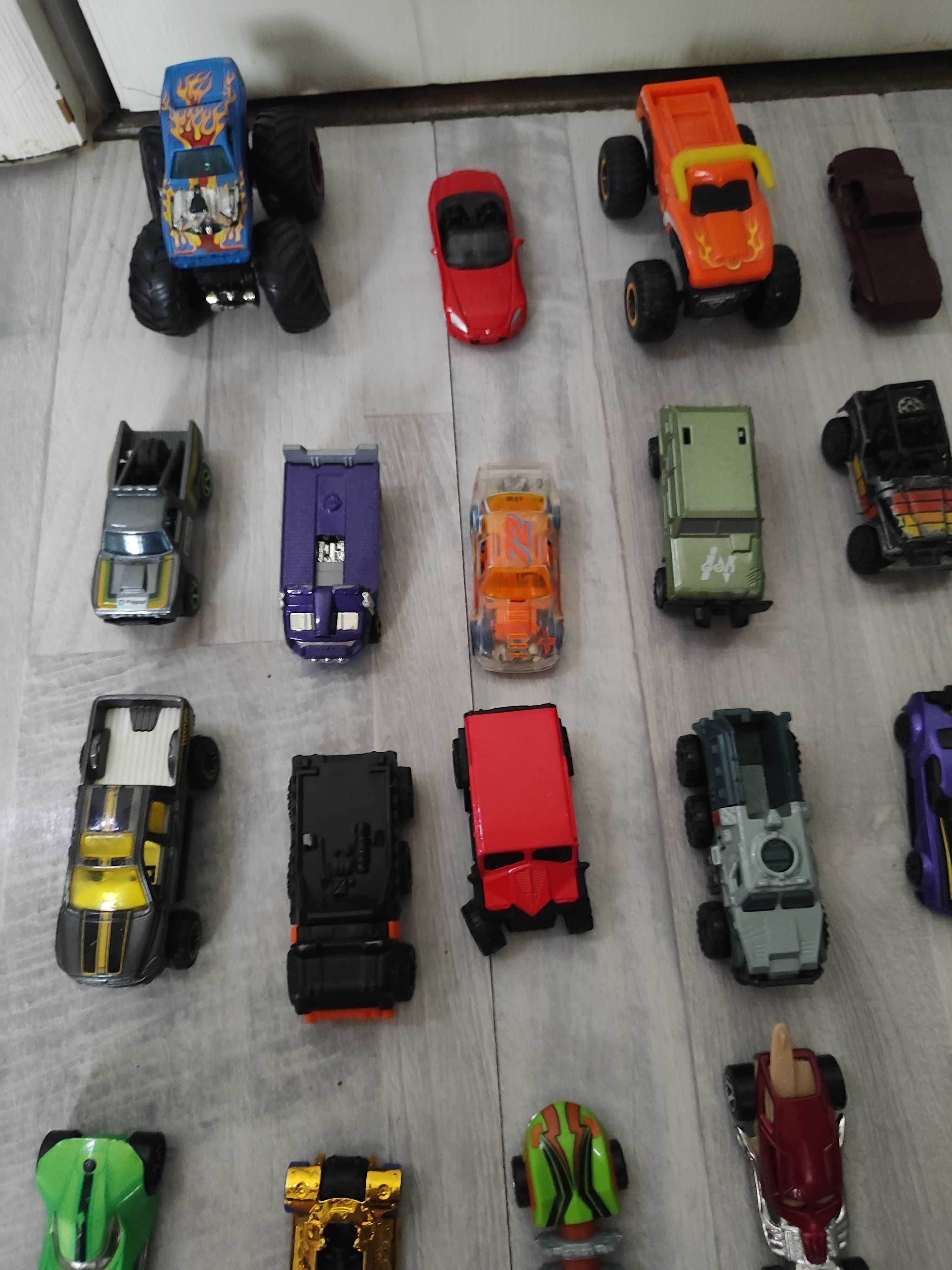 Колички hot wheels