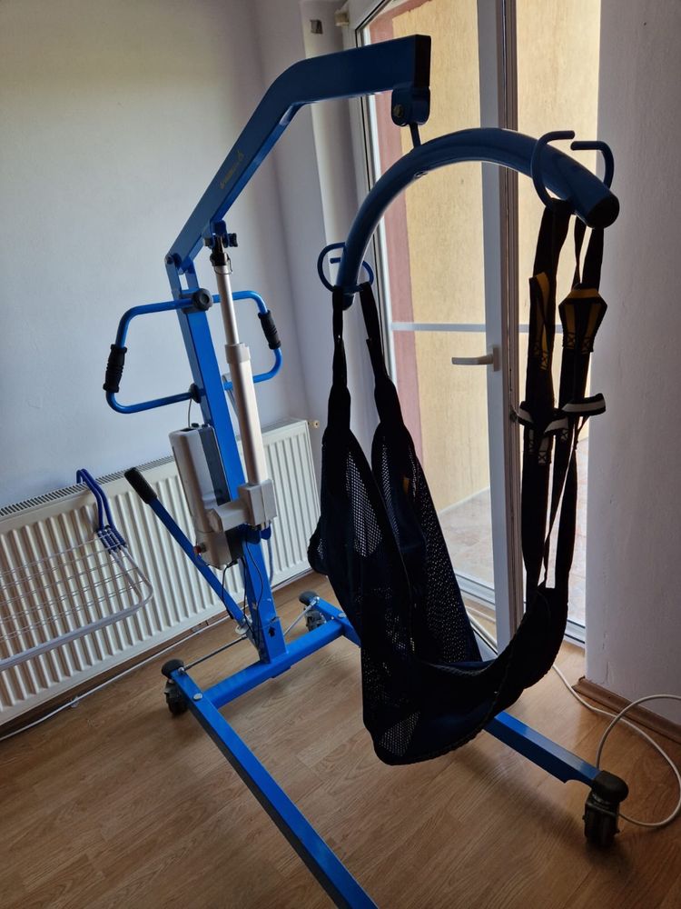 Elevator persoane cu dizabilitati