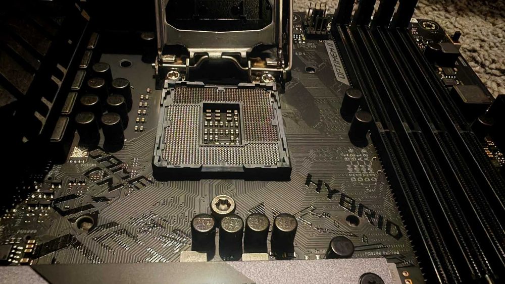 Дънна платка ASUS ROG Strix Z390-E Gaming WIFI