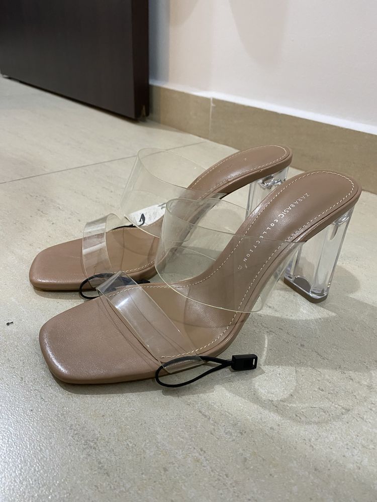 Sandale/Saboti Zara marime 39 noi cu eticheta