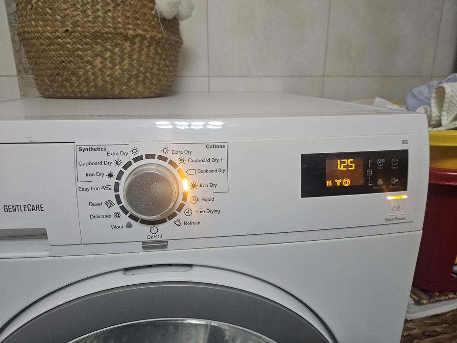 Uscator de rufe electrolux