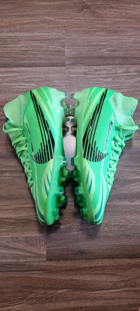 Професионални футболни обувки NIKE CR7